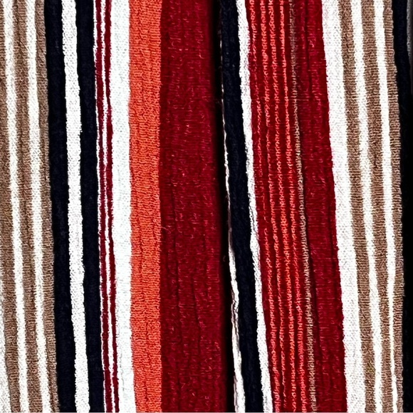 Umgee | Red Multi Stripe Hi-Lo V-Neck Top, Small - Picture 4 of 6